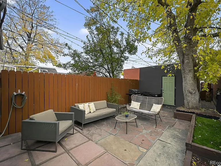 726 Fox St — Photo 27