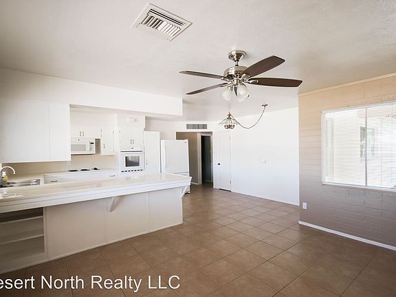 2nd image of 3544 N Pueblo Way