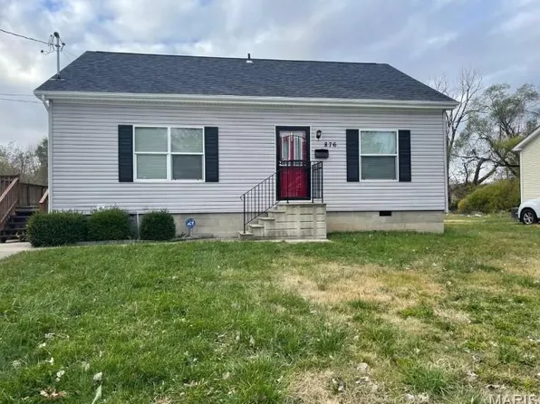 876 Mildred Ave, Cahokia, IL 62206