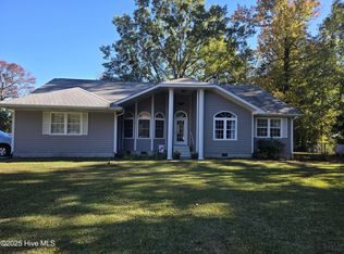 133 Cummins Creek Rd, Beaufort, NC 28516