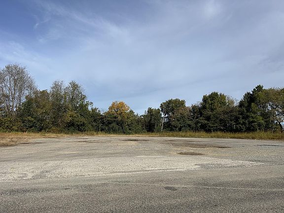 5th image of 1408 Murrays Chapel Rd