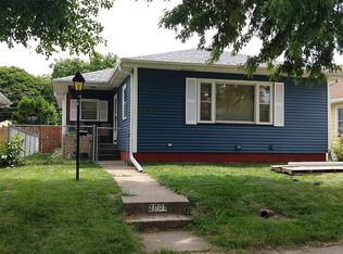 2009 40th St, Rock Island, IL 61201