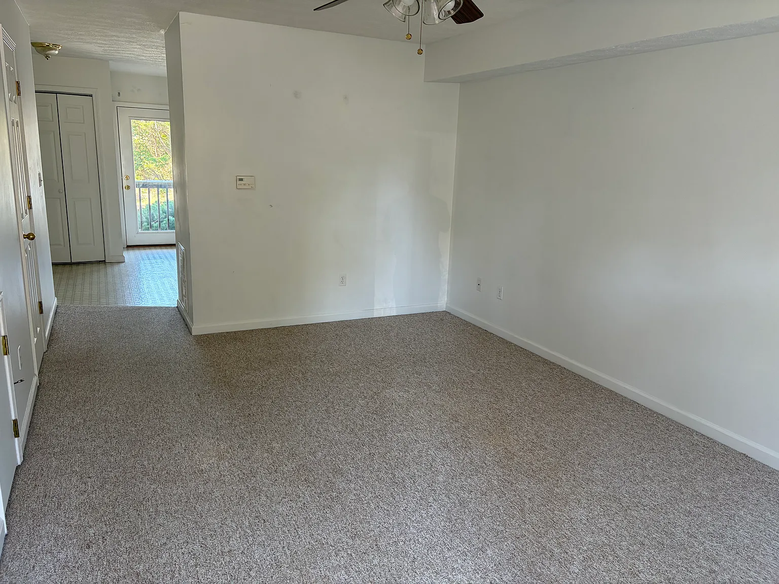 2 bed, $825 — Photo 4