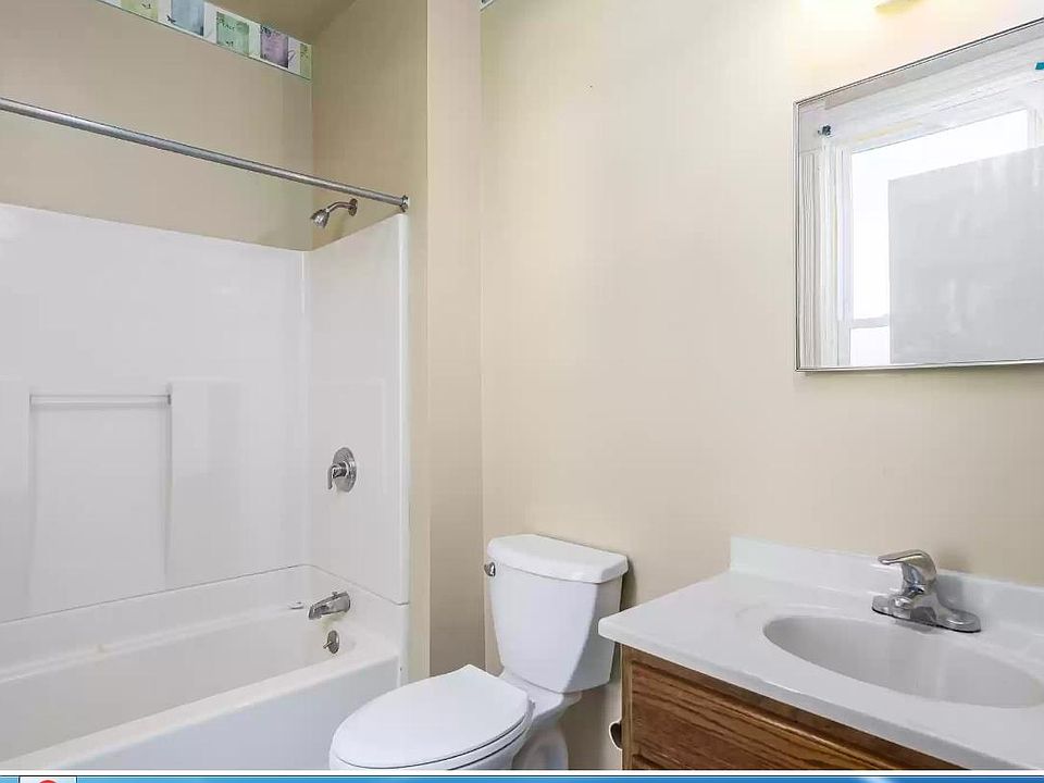 1st image of 222 N Depot St #222