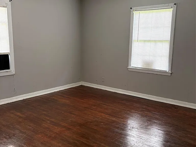 3935 Cosby St — Photo 5