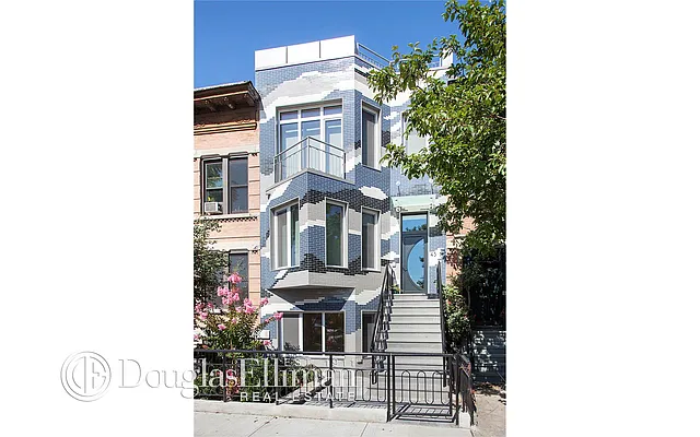 Rented by Douglas Elliman | media 29