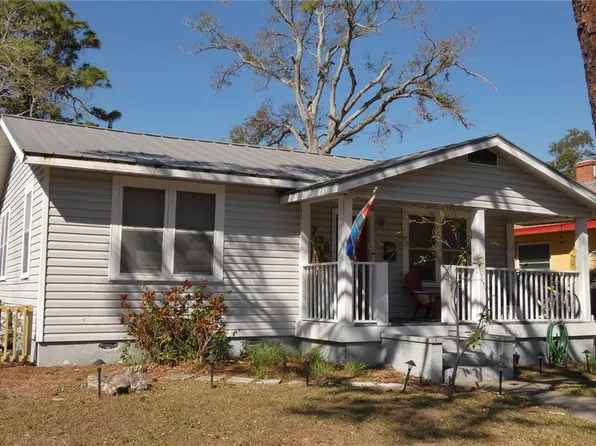 1736 14th St N, Saint Petersburg, FL 33704