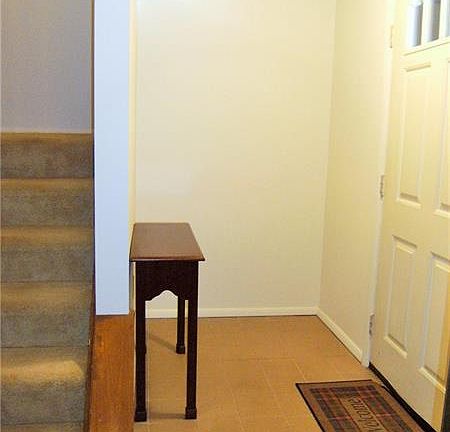 2nd image of 502 Sonnybrook Ct