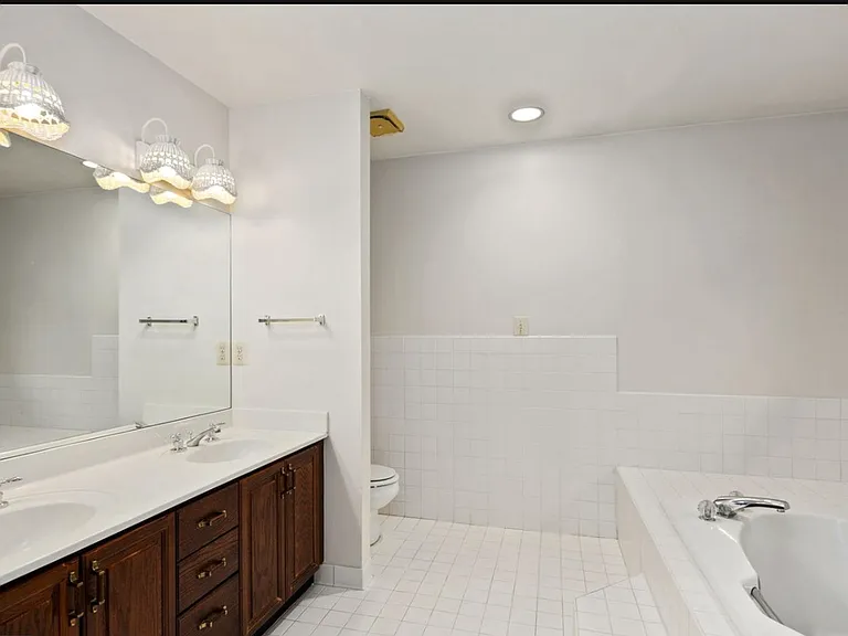 4106 Faith Ct — Photo 20