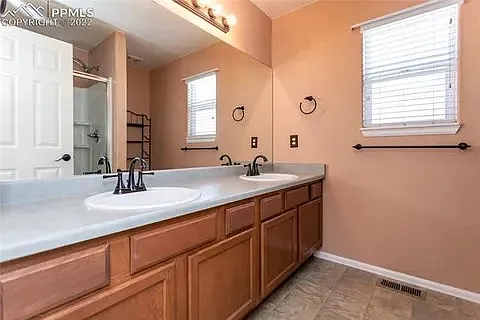 7963 Smokewood Dr — Photo 23