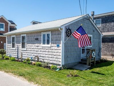 11 Lane Four, Narragansett, RI, 02882