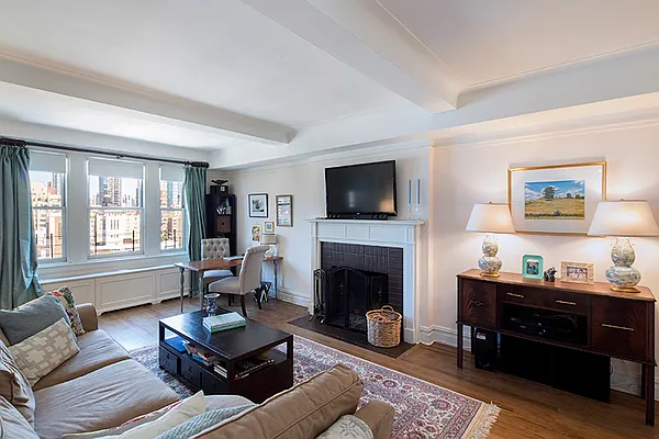 Sold by Compass | media 13