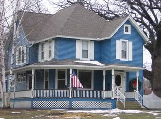 957 W Highland St, Whitewater, WI 53190