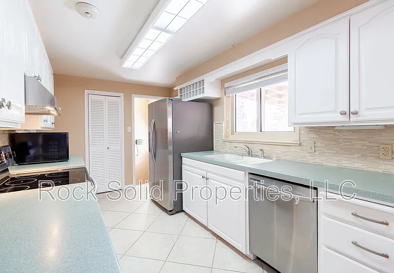 3413 Luckie Rd — Photo 14