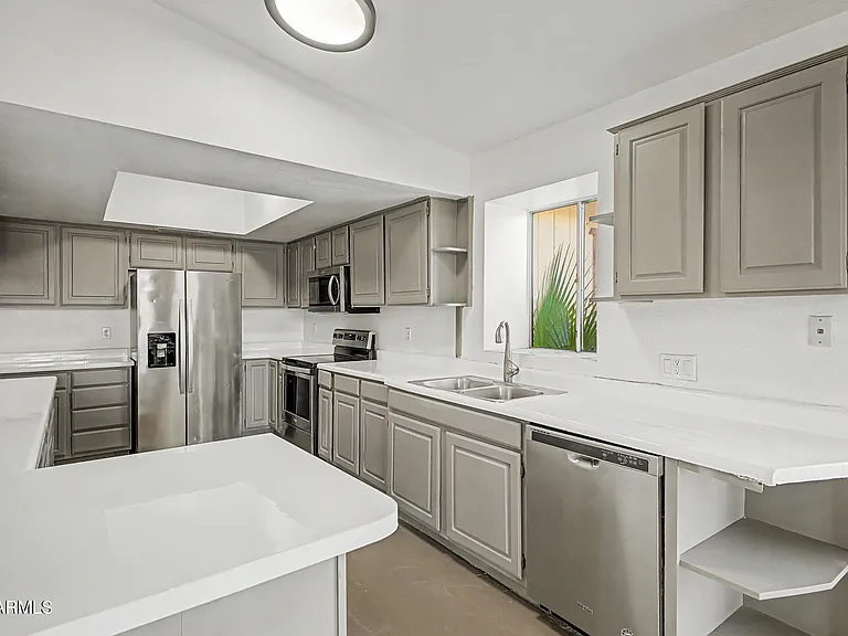 16223 N 40th Pl — Photo 31
