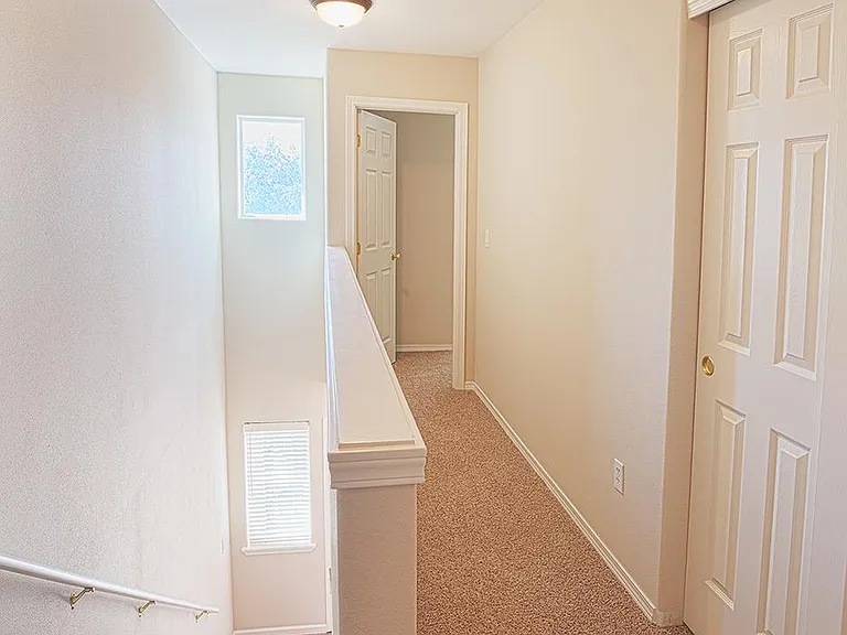 2840 SW Juniper Ave — Photo 9