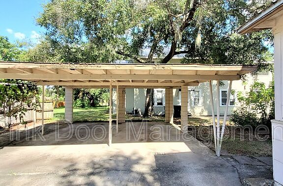 4th image of 392 W Minneola Ave