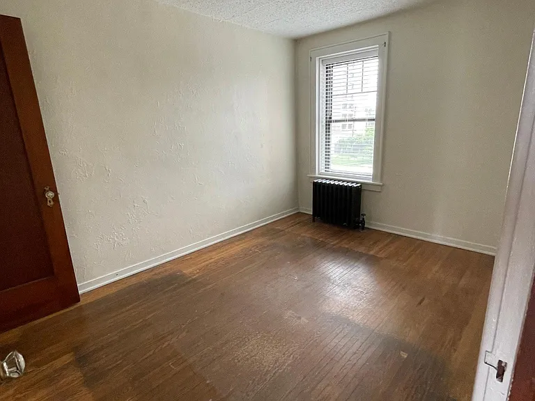1064 Kenmore Ave #12 — Photo 26