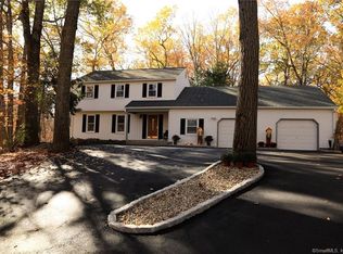 111 W Dayton Hill Rd, Wallingford, CT 06492