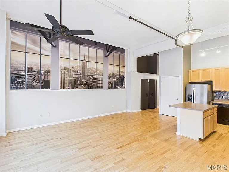 1501 Locust St #201 — Photo 10