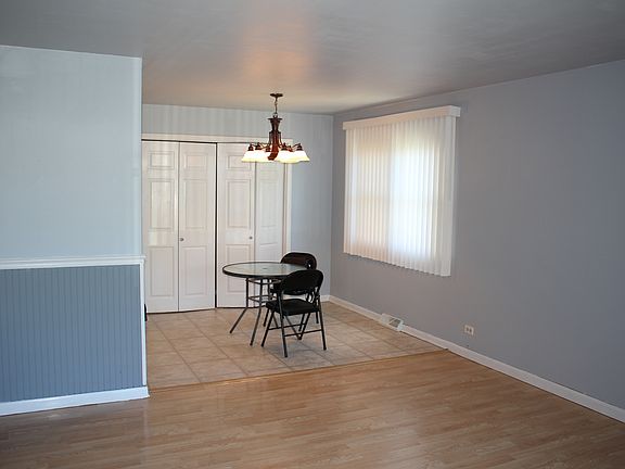 5th image of 14736 Sacramento Ave