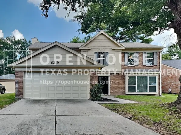 9219 Palm Shores Dr, Spring, TX 77379