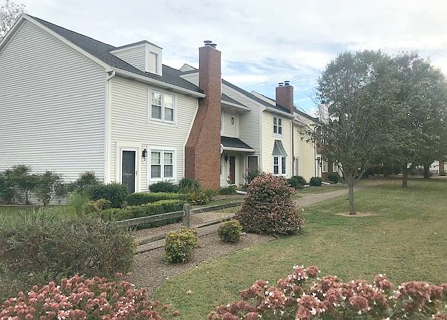 1st image of 614 Kingswood Dr