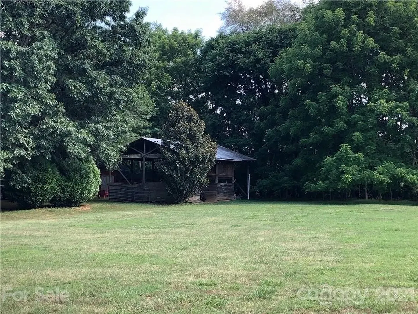 Room in 7 Bedroom Home at Ranson Rd — Photo 4