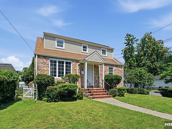 2nd image of 73 Highland Ave