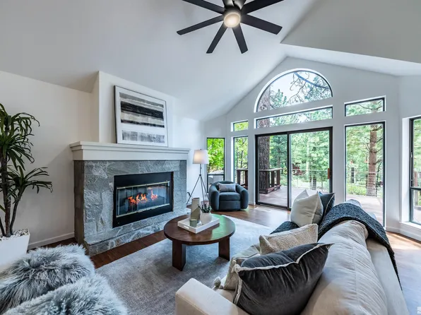 305 Douglas Fir Cir, Reno, NV 89511