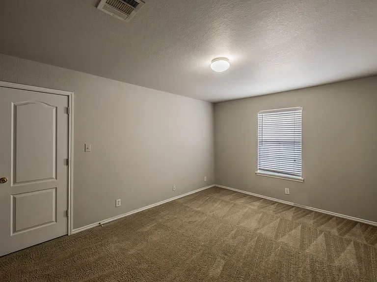 6729 Biscay Bay — Photo 5