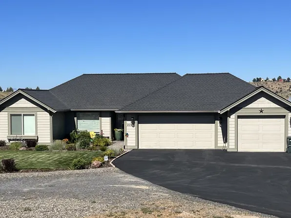 2388 NE Hilltop Ln, Madras, OR 97741