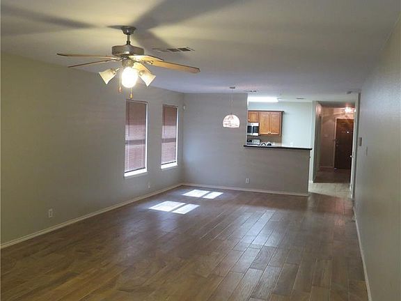 3rd image of 5306 N 47th Ln