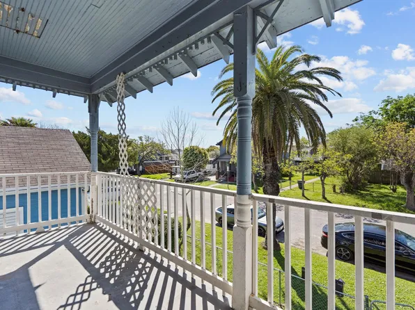 4020 Avenue O 1/2 #Up, Galveston, TX 77550