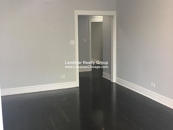 5th image of 4703 N Albany Ave #1