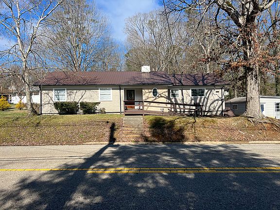 2nd image of 129 E Tennessee Ave