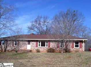 202 Garrett Dr, Norris, SC 29667