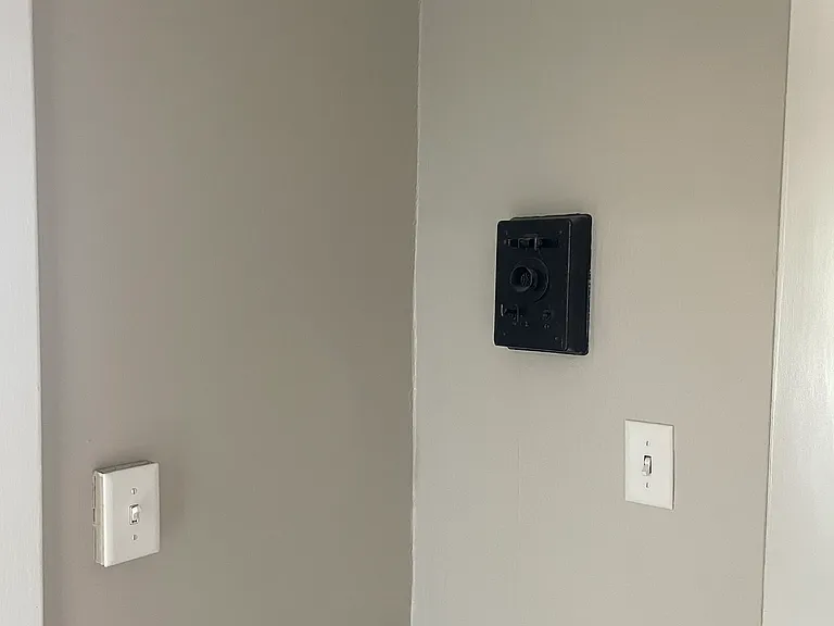 433 Windsor St #3 — Photo 15