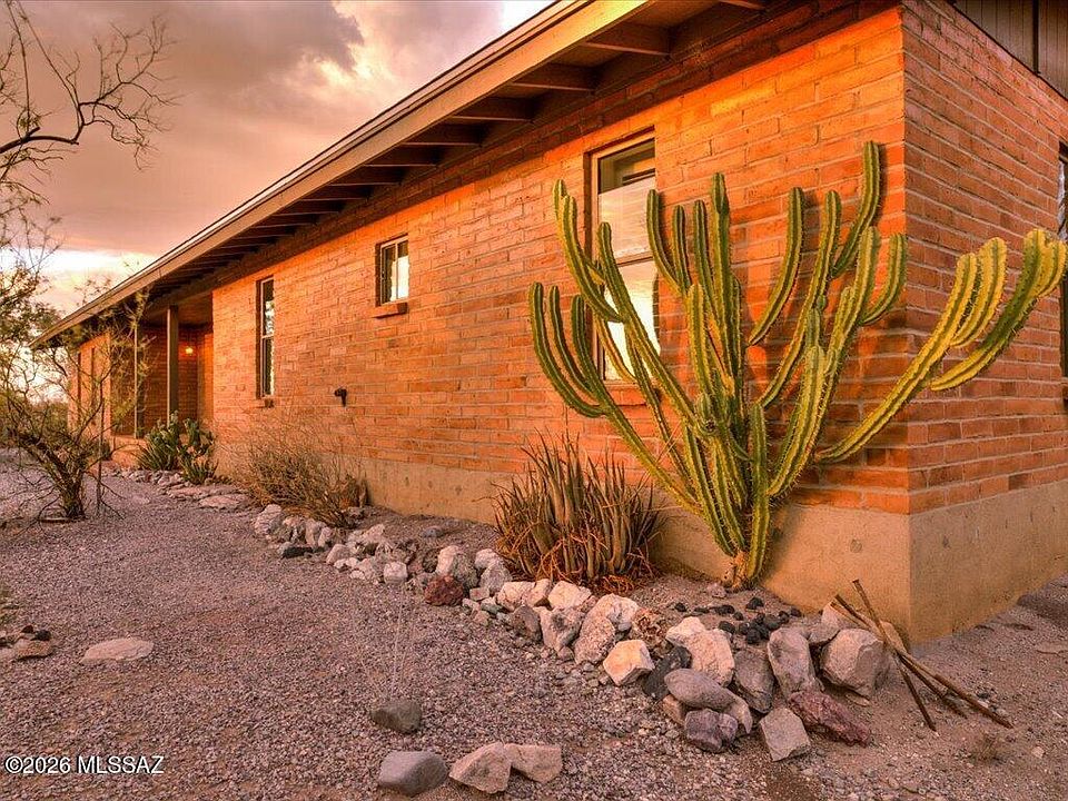 1st image of 9700 E Andrada Rd