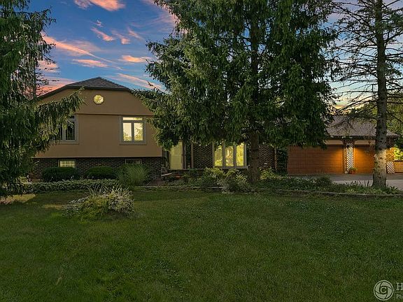 2nd image of 26194 N Ann Ct