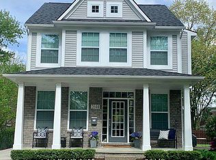 2644 Buckingham Ave, Berkley, MI 48072
