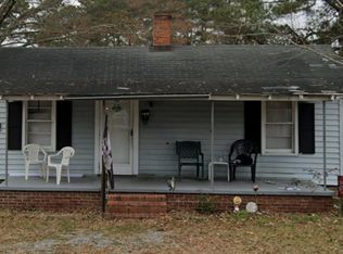 609 N 4th St, Smithfield, NC 27577