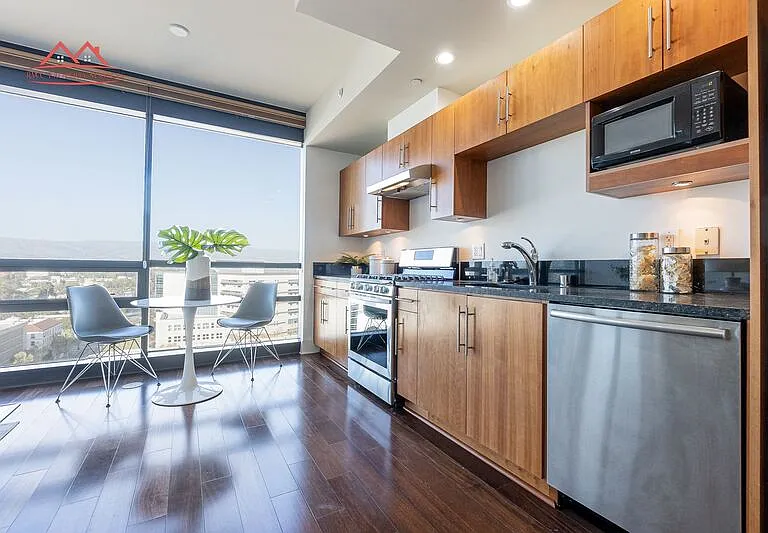 88 E San Fernando St #1306 — Photo 11