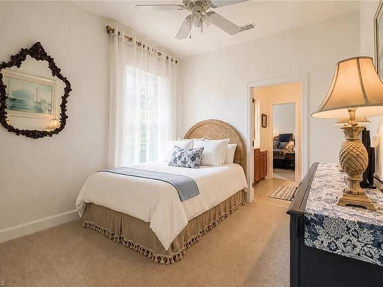 8263 Potomac Ln — Photo 42