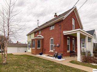 3105 Burden St, Dubuque, IA 52001