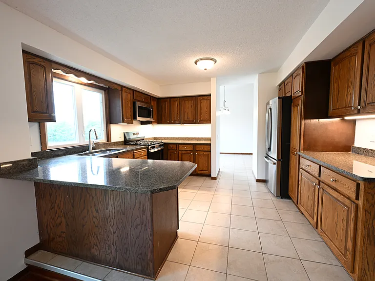 14429 Portland Ave — Photo 9