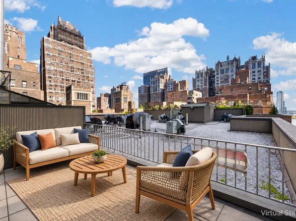 305 East 40th Street image 1 of 14