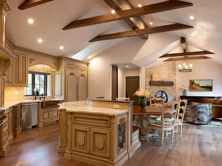 7027 Valley Knoll Rd — Photo 24
