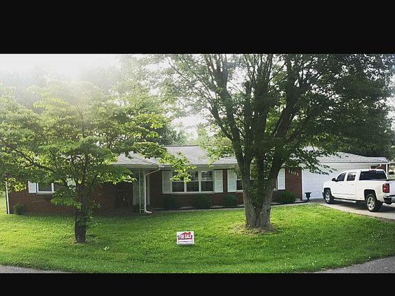 Ranch w/Brick Exterior