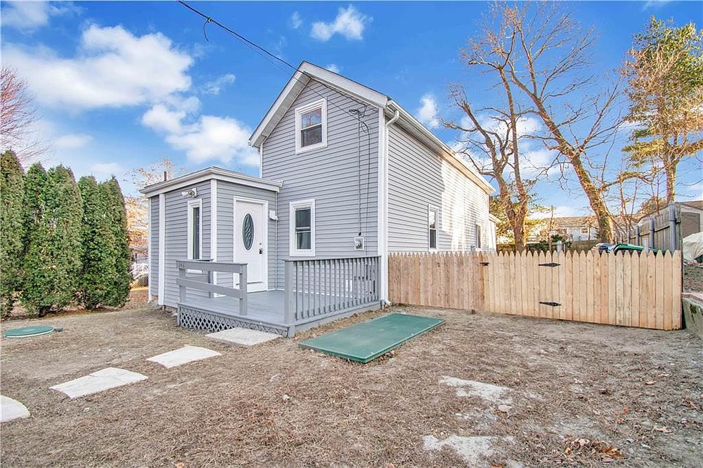 148 Grove Ave, Warwick, RI 02889 Zillow